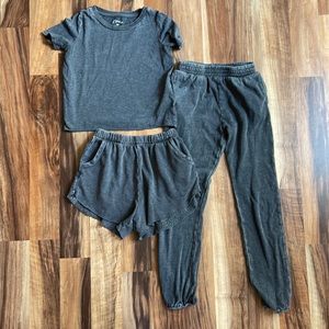 Girls Super Cute Gray Lounge Clothes